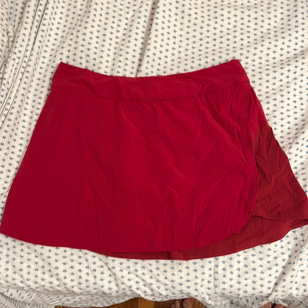 Outdoor voices skort - red